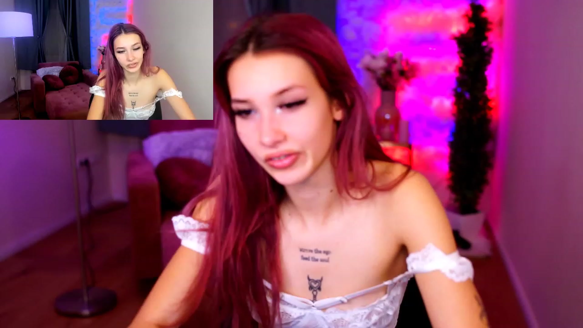 Gallery image thumbnail from Hayleexo's myfreecams stream on, 12/17/2022, 24:06 image 20 of 20