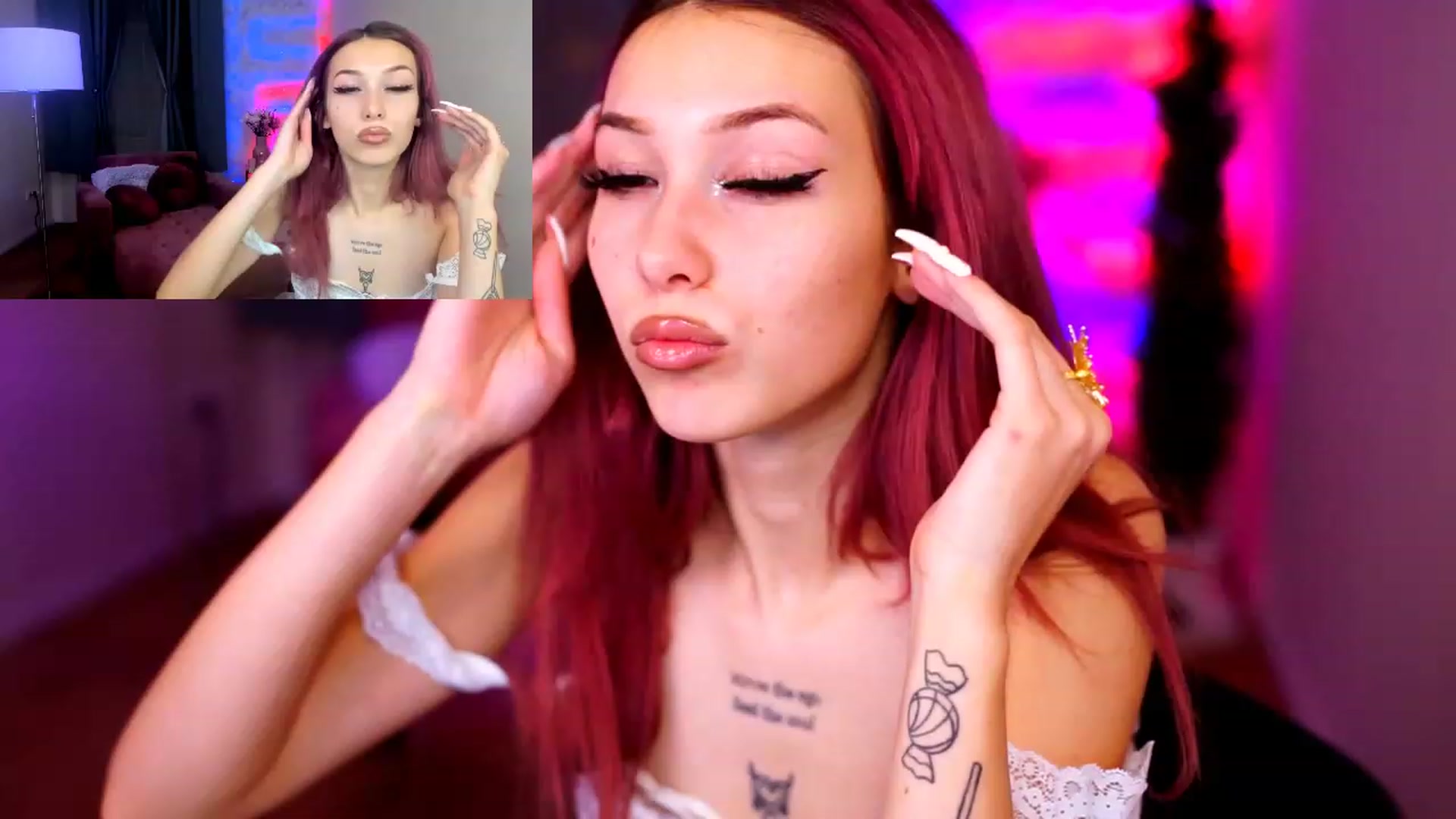Gallery image thumbnail from Hayleexo's myfreecams stream on, 12/17/2022, 24:06 image 4 of 20