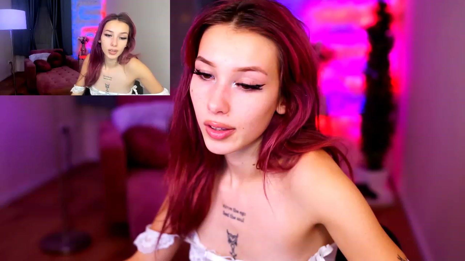 Gallery image thumbnail from Hayleexo's myfreecams stream on, 12/17/2022, 24:20 image 13 of 20