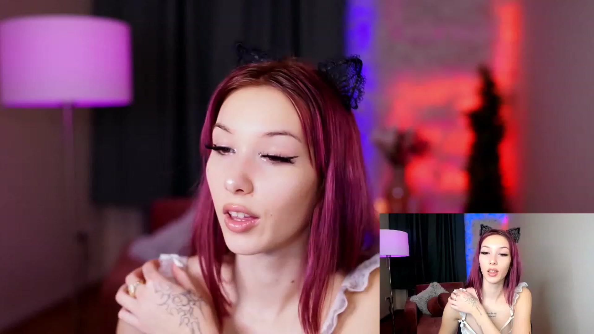 Gallery image thumbnail from Hayleexo's myfreecams stream on, 12/19/2022, 16:27 image 2 of 20