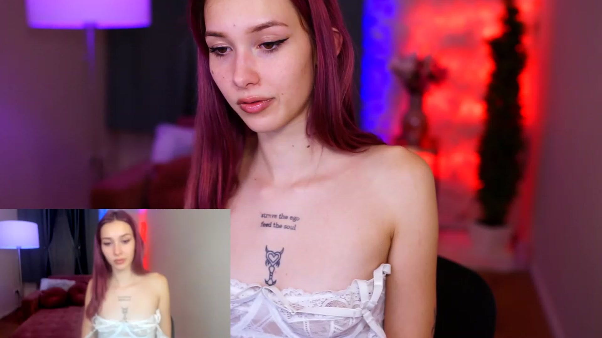 Gallery image thumbnail from Hayleexo's myfreecams stream on, 12/28/2022, 21:09 image 9 of 20