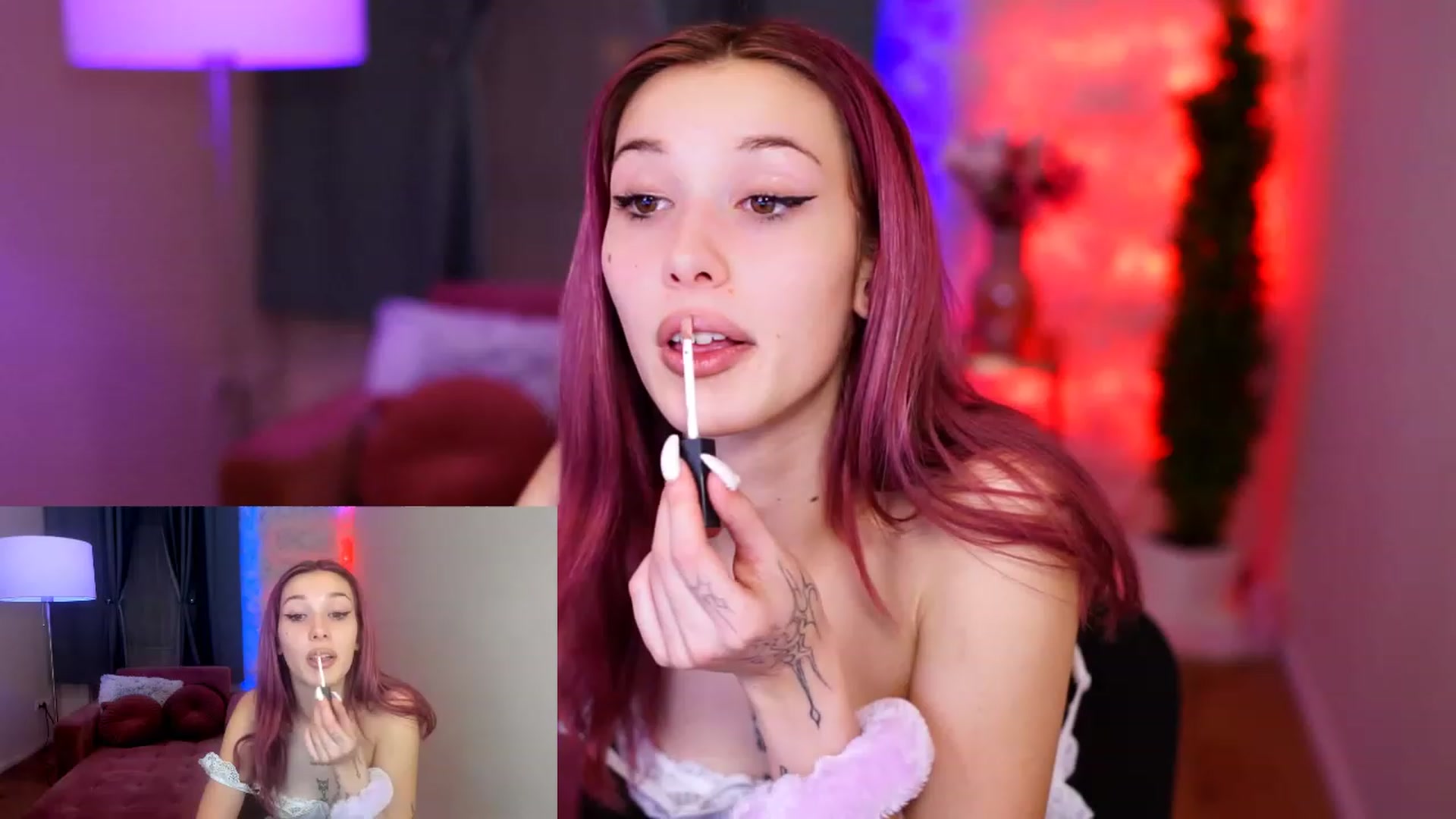 Gallery image thumbnail from Hayleexo's myfreecams stream on, 12/28/2022, 21:09 image 3 of 20