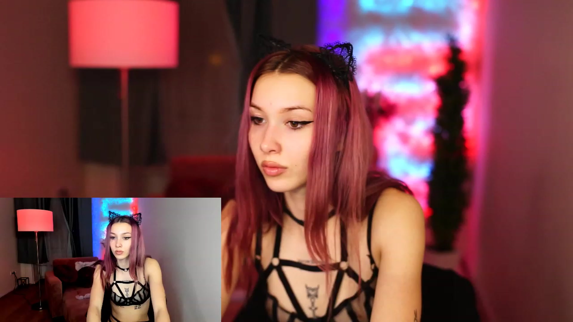 Gallery image thumbnail from Hayleexo's myfreecams stream on, 01/07/2023, 19:49 image 3 of 20