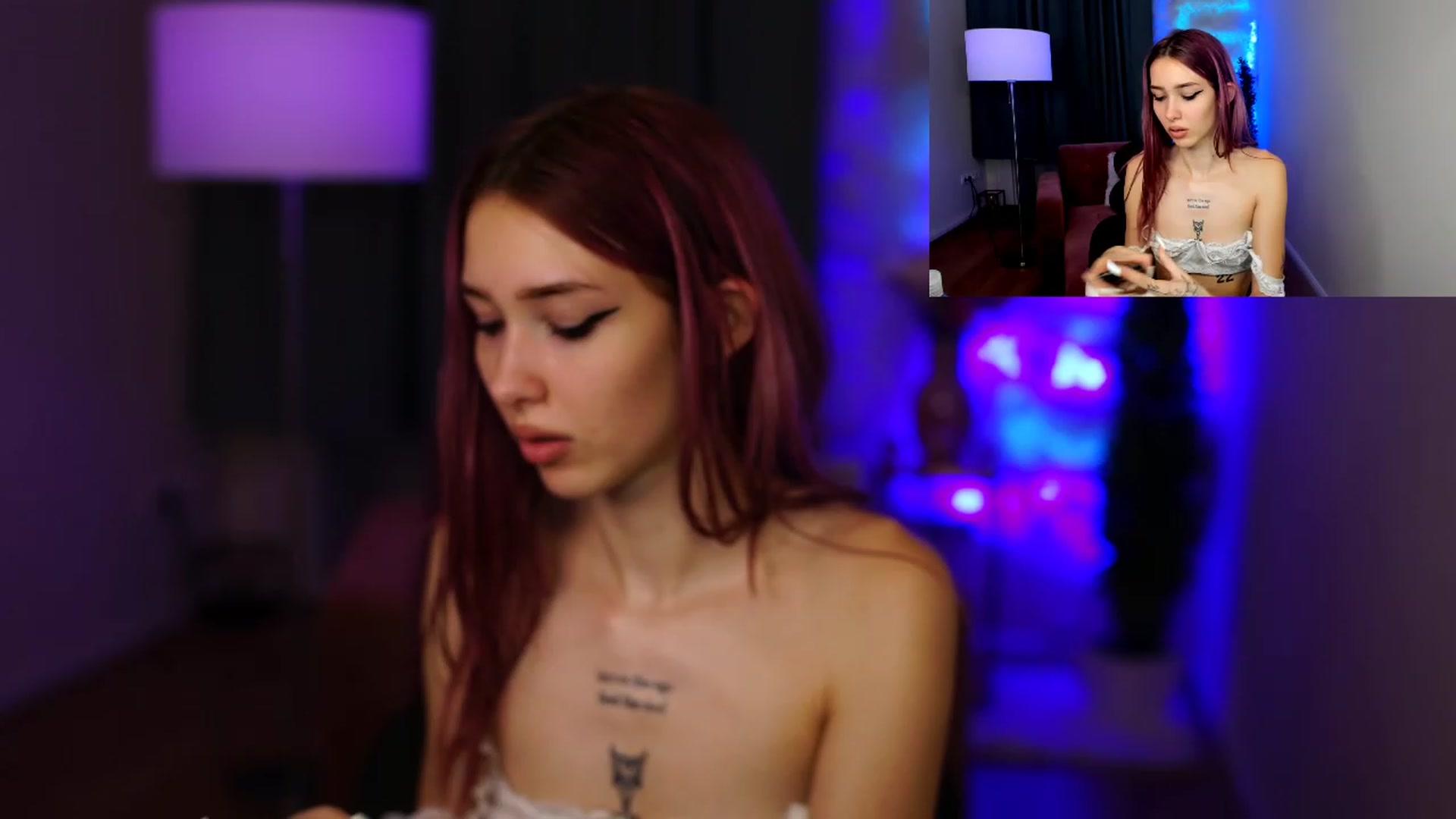 Gallery image thumbnail from Hayleexo's myfreecams stream on, 01/08/2023, 17:01 image 7 of 20