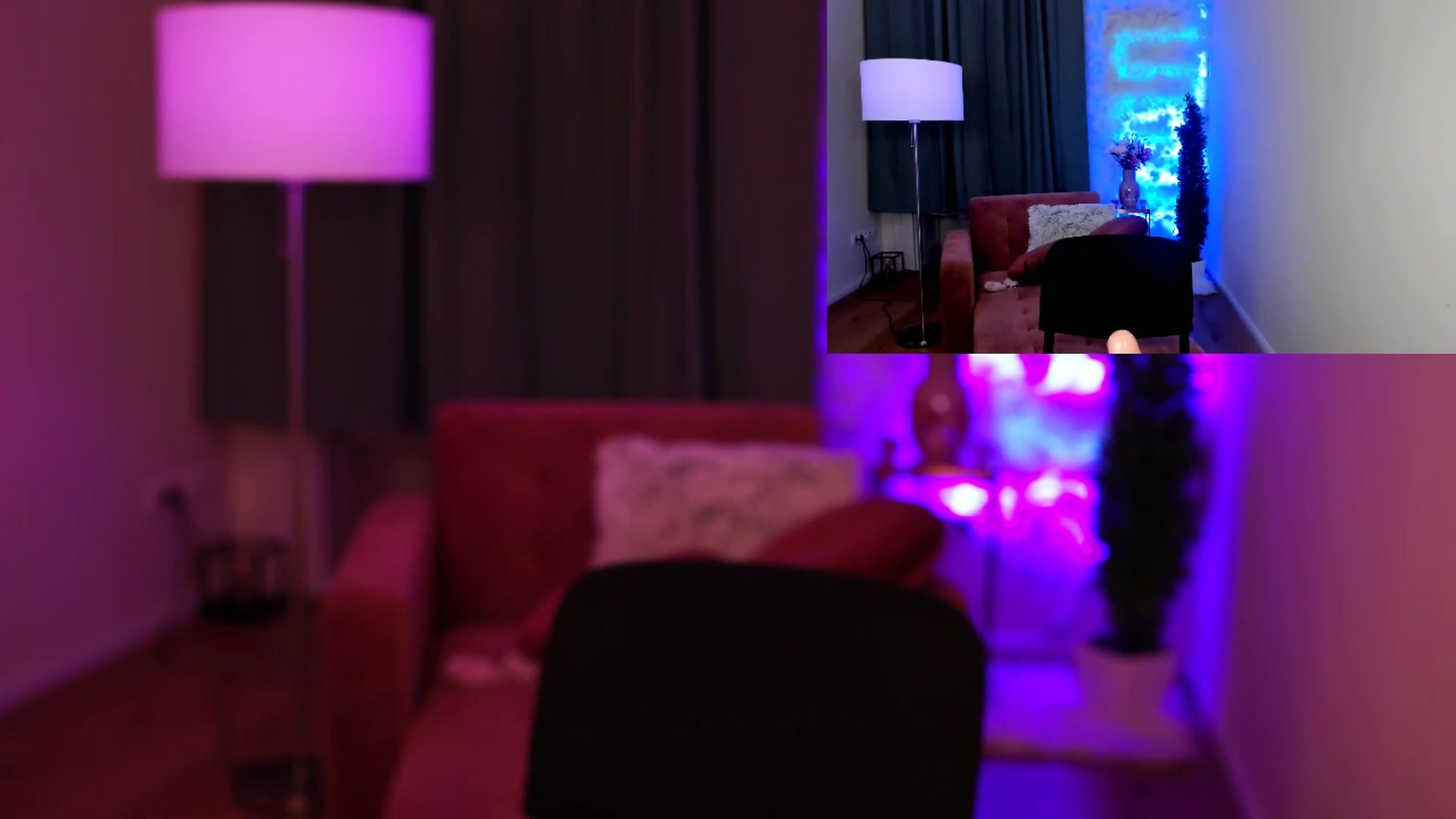 Gallery image thumbnail from Hayleexo's myfreecams stream on, 01/08/2023, 17:01 image 19 of 20