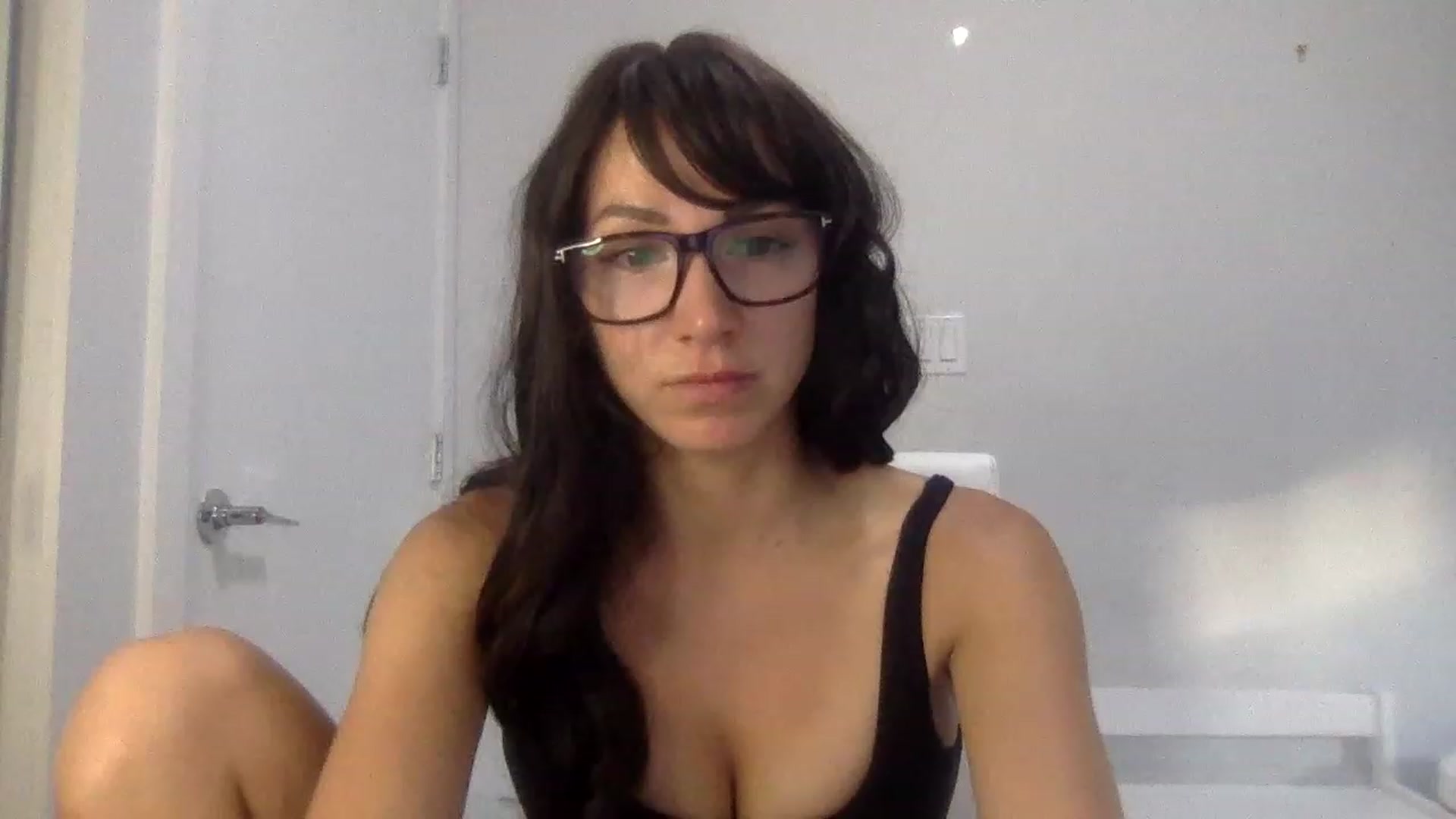 Gallery image thumbnail from HayleyRay's myfreecams stream on, 05/21/2023, 03:11 image 17 of 20