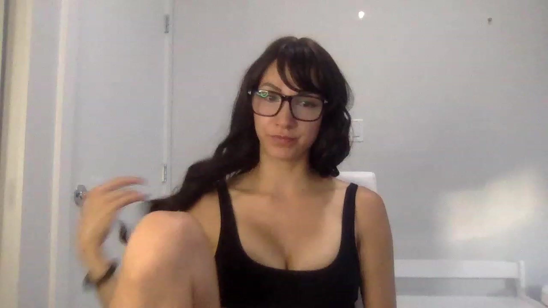 Gallery image thumbnail from HayleyRay's myfreecams stream on, 05/21/2023, 03:11 image 18 of 20