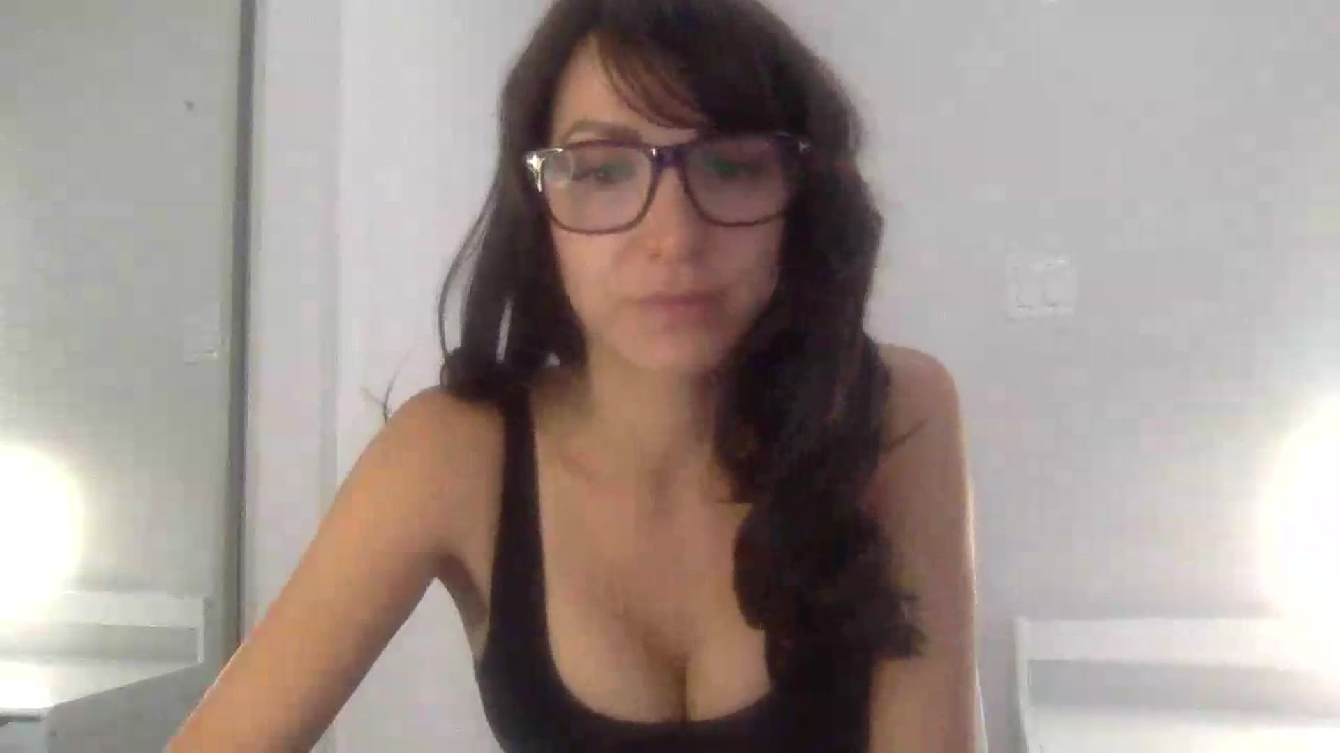 Gallery image thumbnail from HayleyRay's myfreecams stream on, 06/04/2023, 03:17 image 16 of 20
