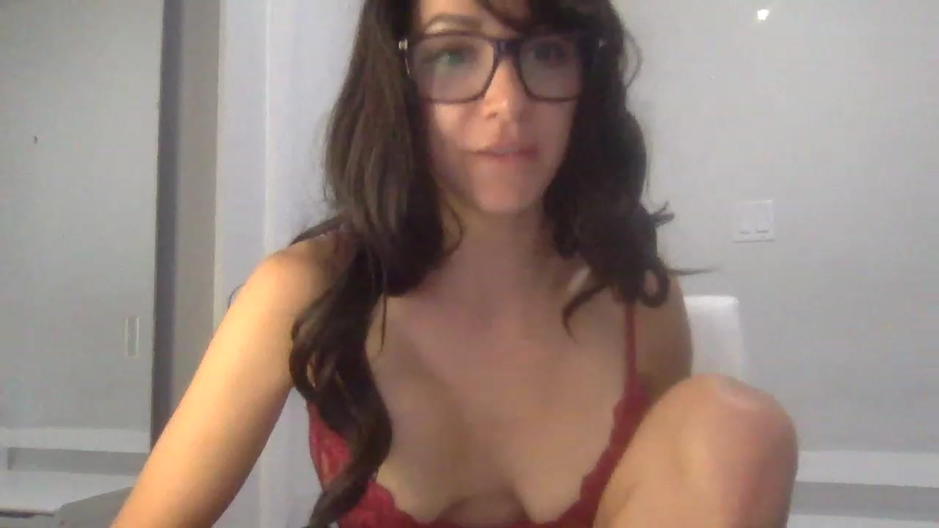 Gallery image thumbnail from HayleyRay's myfreecams stream on, 06/06/2023, 04:11 image 17 of 20