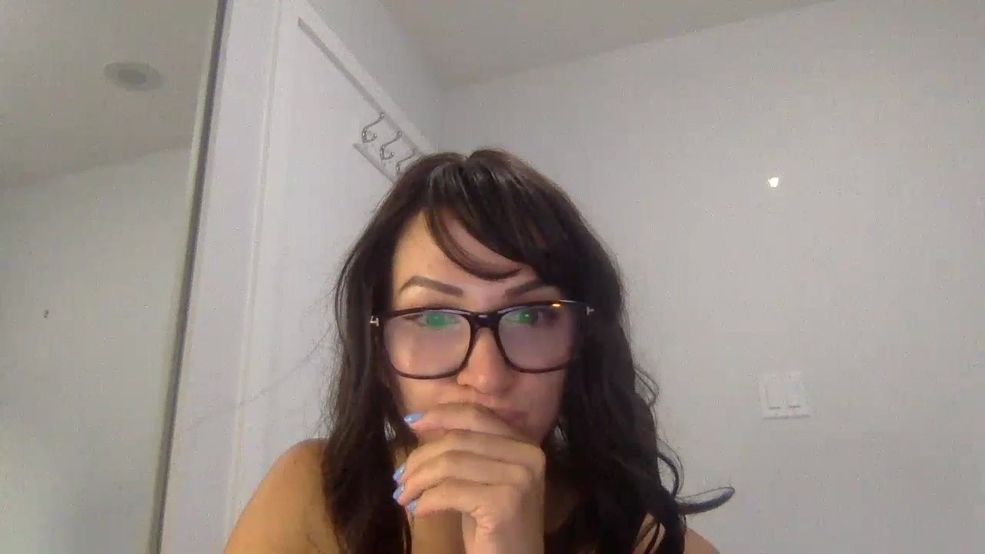 Gallery image thumbnail from HayleyRay's myfreecams stream on, 06/23/2023, 03:40 image 19 of 20