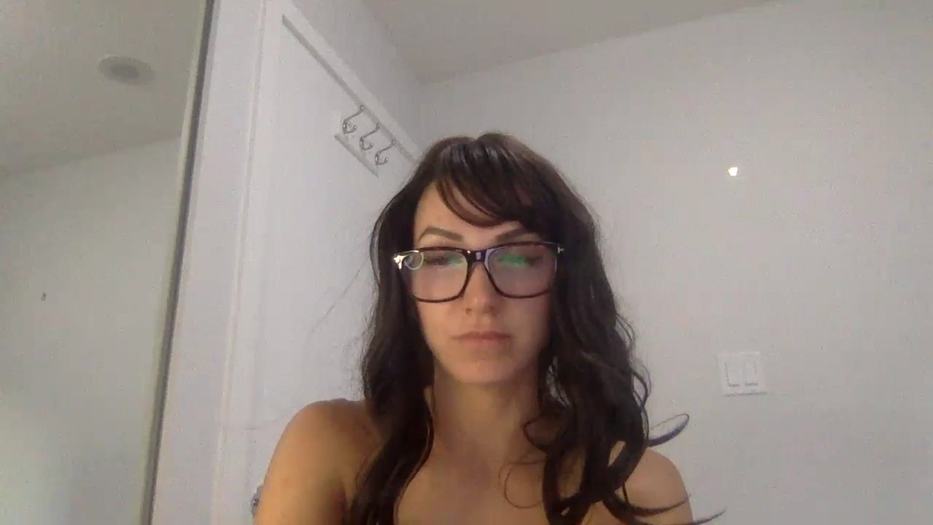 Gallery image thumbnail from HayleyRay's myfreecams stream on, 06/23/2023, 03:40 image 17 of 20