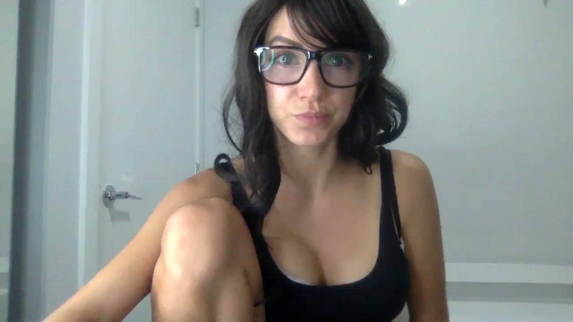 Gallery image thumbnail from HayleyRay's myfreecams stream on, 08/09/2023, 03:32 image 11 of 20
