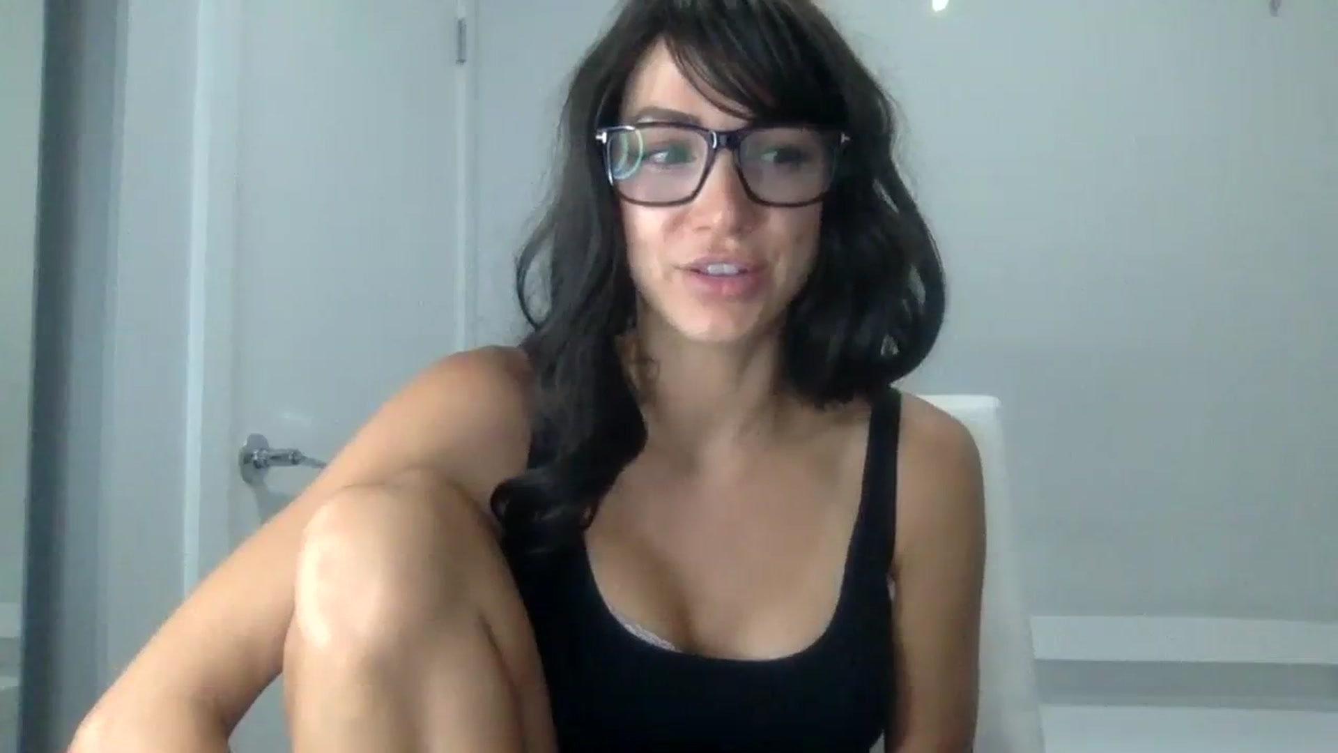 Gallery image thumbnail from HayleyRay's myfreecams stream on, 08/09/2023, 03:32 image 20 of 20