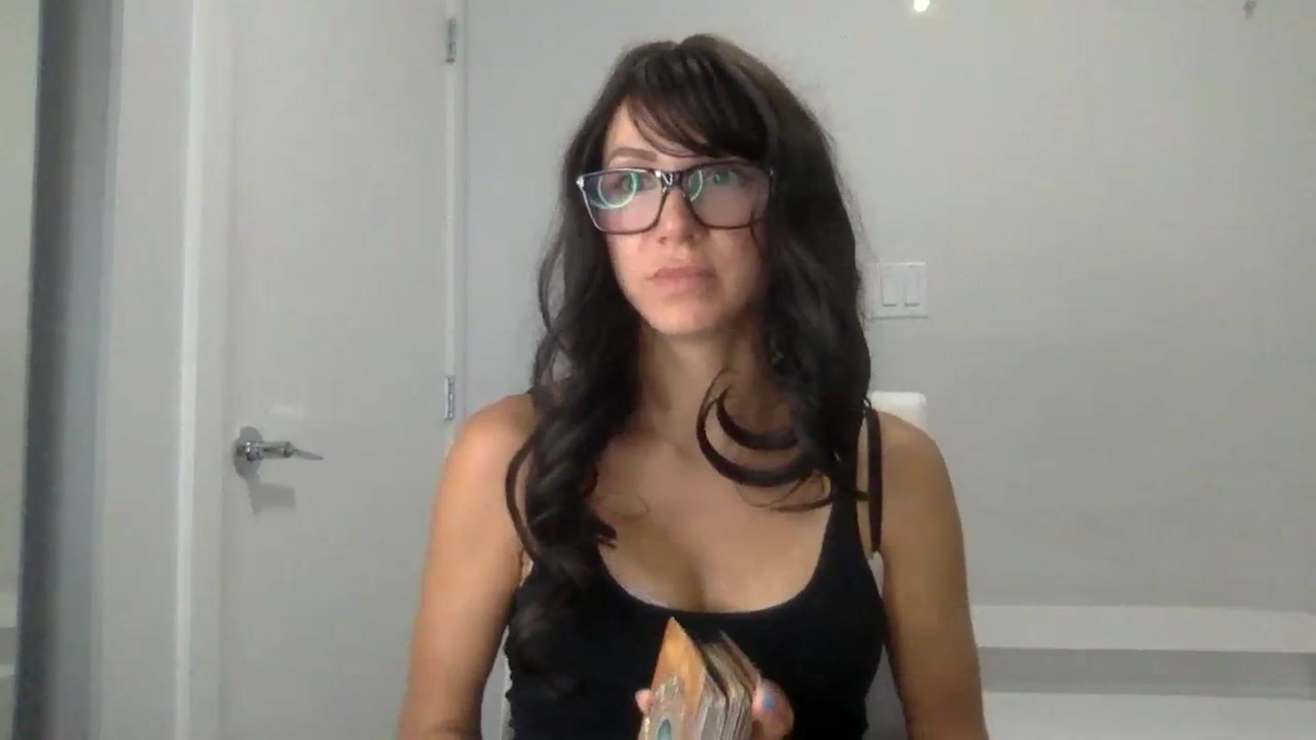 Gallery image thumbnail from HayleyRay's myfreecams stream on, 08/09/2023, 04:00 image 8 of 20