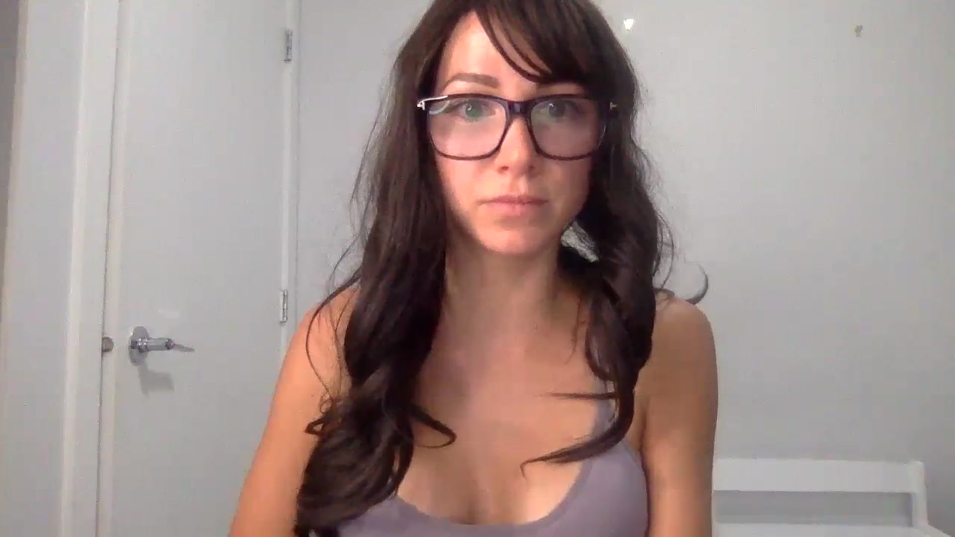 Gallery image thumbnail from HayleyRay's myfreecams stream on, 08/22/2023, 04:21 image 9 of 20