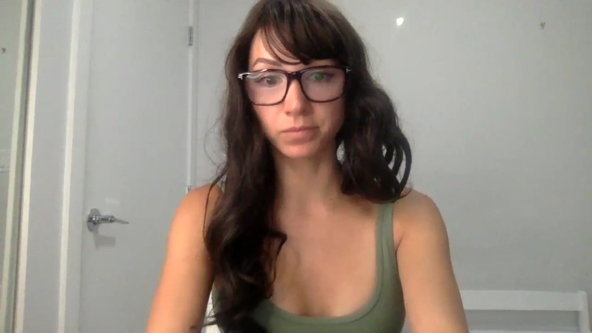 Gallery image thumbnail from HayleyRay's myfreecams stream on, 08/24/2023, 03:41 image 13 of 20