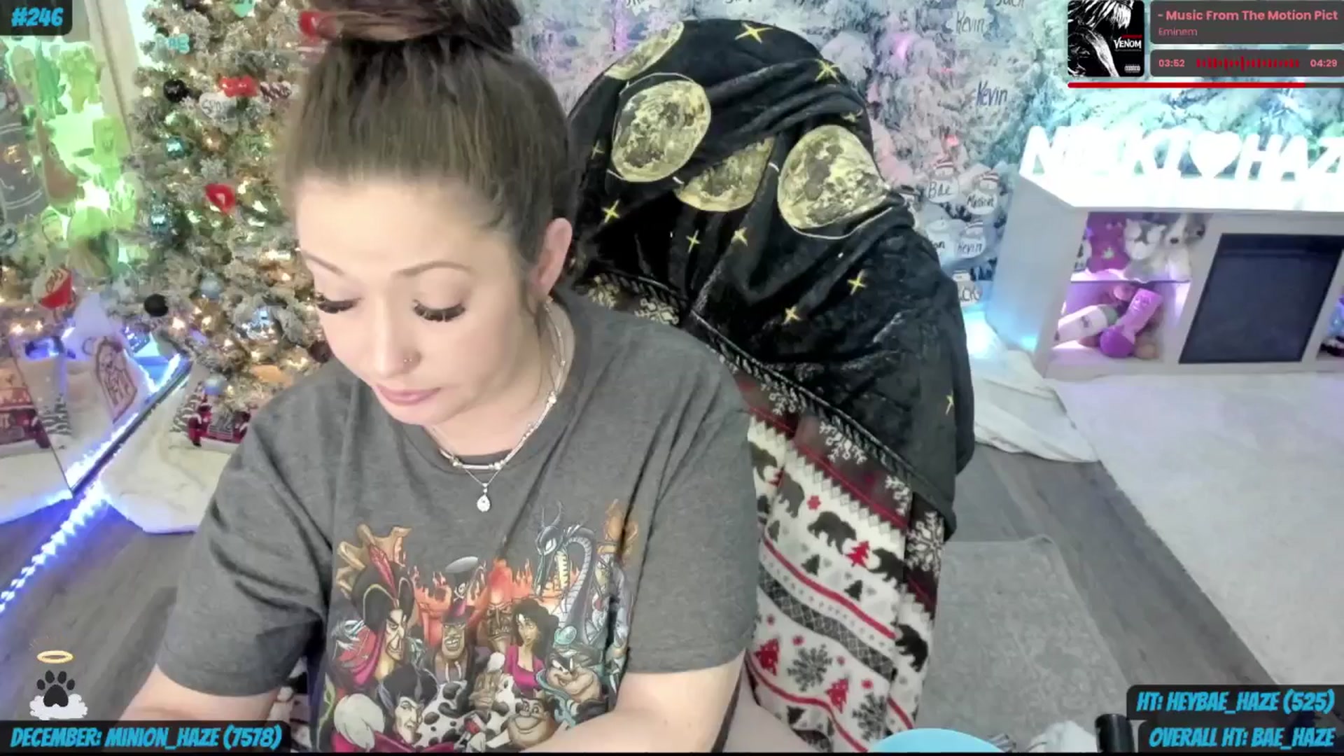 Gallery image thumbnail from Haze_Ballz's myfreecams stream on, 12/15/2025, 14:01 image 11 of 20