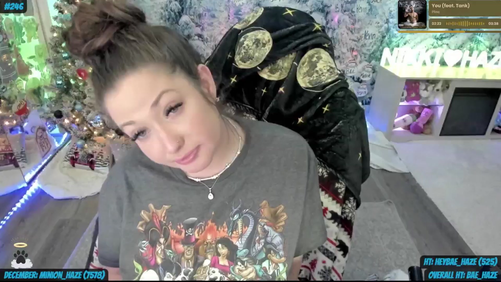 Gallery image thumbnail from Haze_Ballz's myfreecams stream on, 12/15/2025, 14:01 image 12 of 20