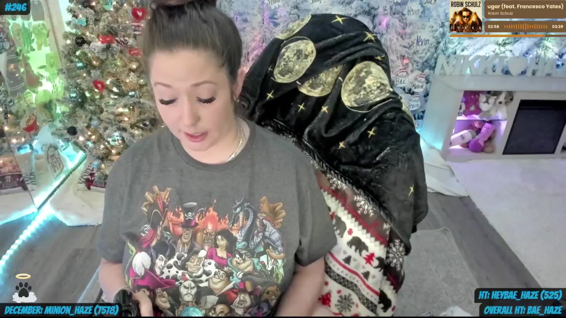 Gallery image thumbnail from Haze_Ballz's myfreecams stream on, 12/15/2025, 14:01 image 16 of 20