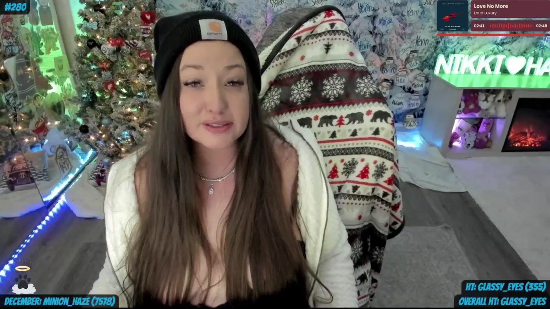 Gallery image thumbnail from Haze_Ballz's myfreecams stream on, 12/21/2025, 16:11 image 16 of 20