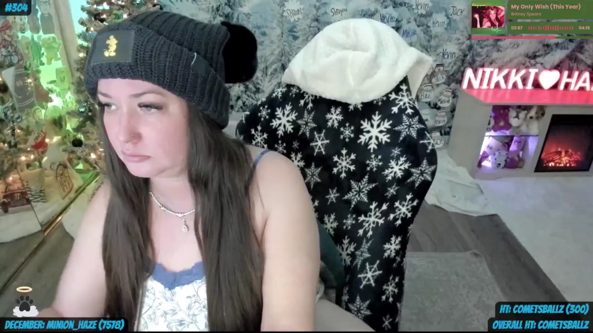 Gallery image thumbnail from Haze_Ballz's myfreecams stream on, 12/24/2025, 12:49 image 17 of 20