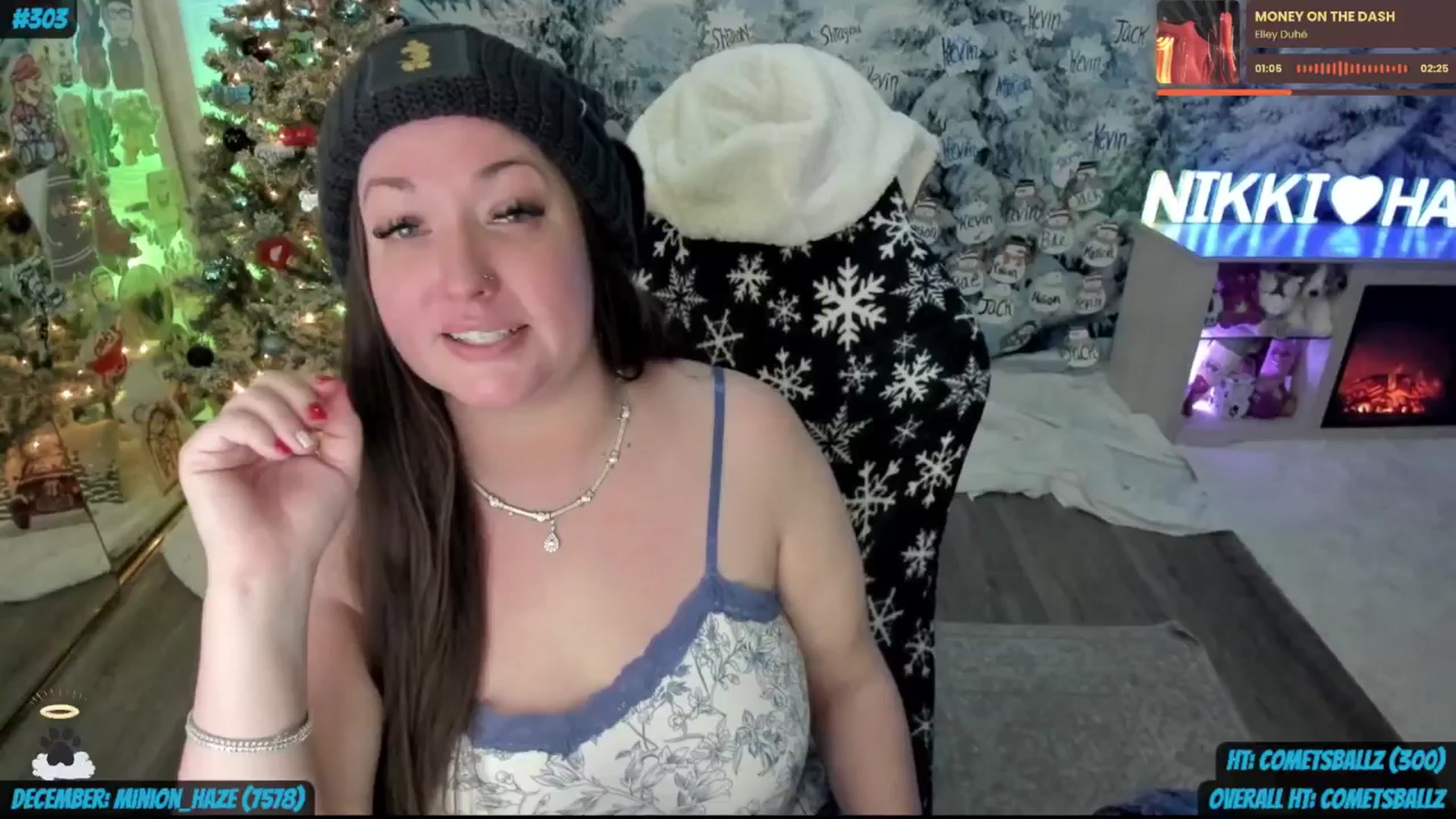 Gallery image thumbnail from Haze_Ballz's myfreecams stream on, 12/24/2025, 17:26 image 13 of 20