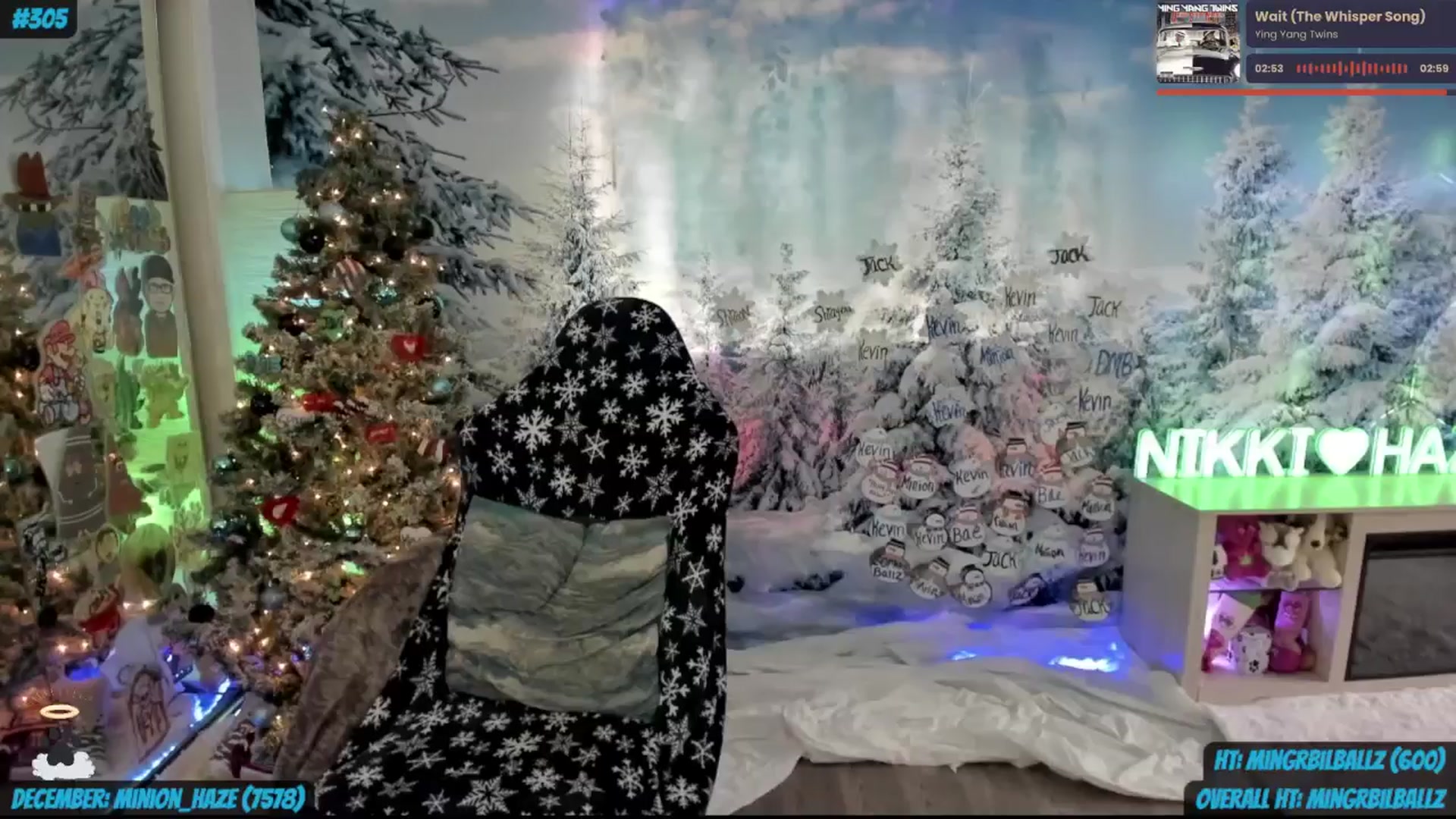 Gallery image thumbnail from Haze_Ballz's myfreecams stream on, 12/26/2025, 19:51 image 19 of 20