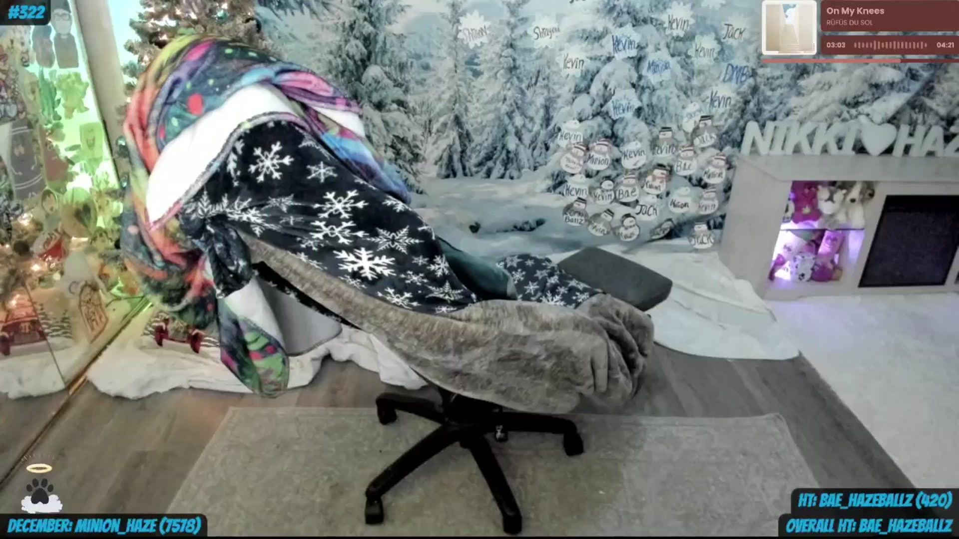 Gallery image thumbnail from Haze_Ballz's myfreecams stream on, 12/29/2025, 15:11 image 8 of 20