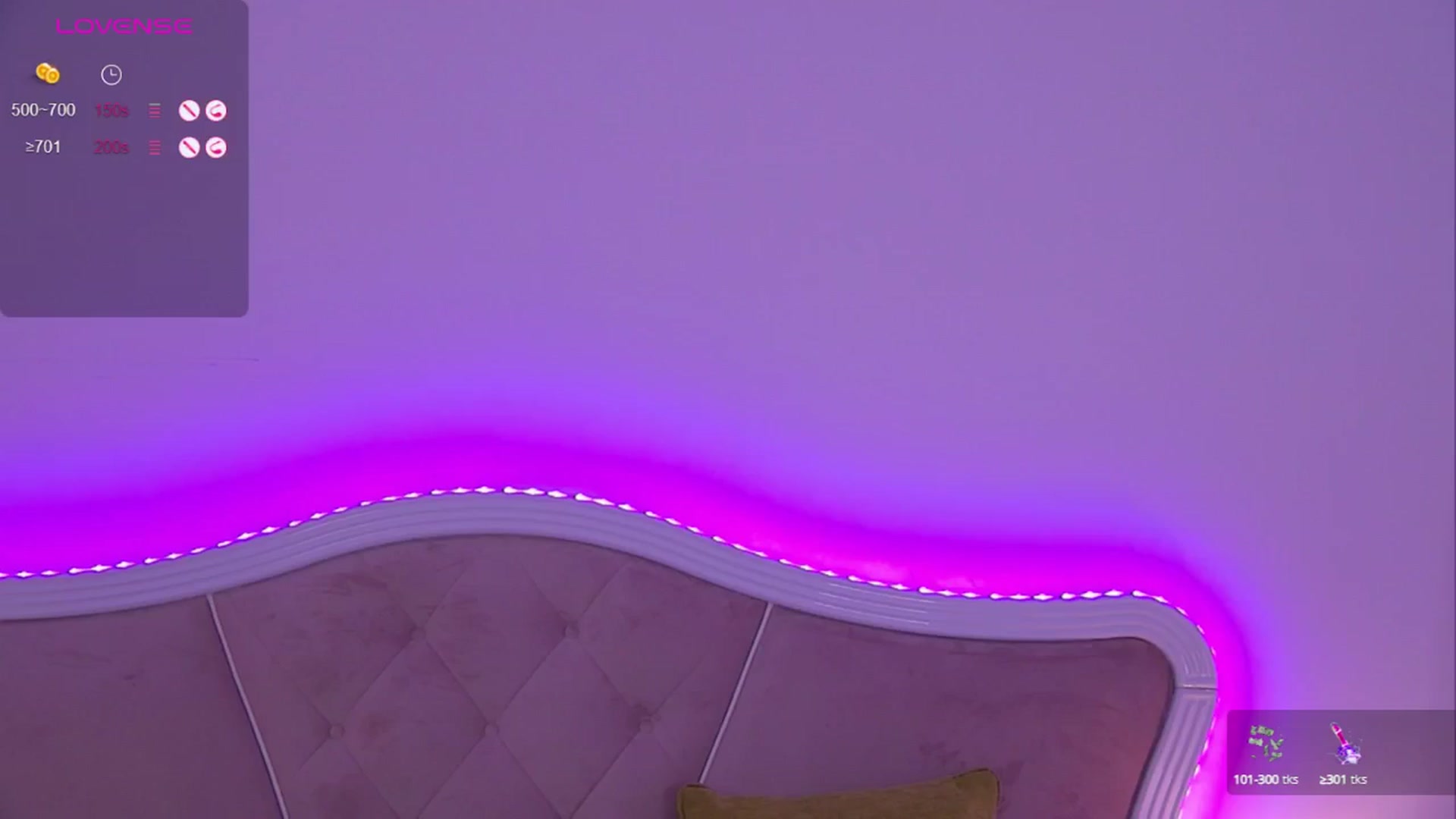 Gallery image thumbnail from HazelBlais's myfreecams stream on, 07/17/2024, 15:40 image 18 of 20