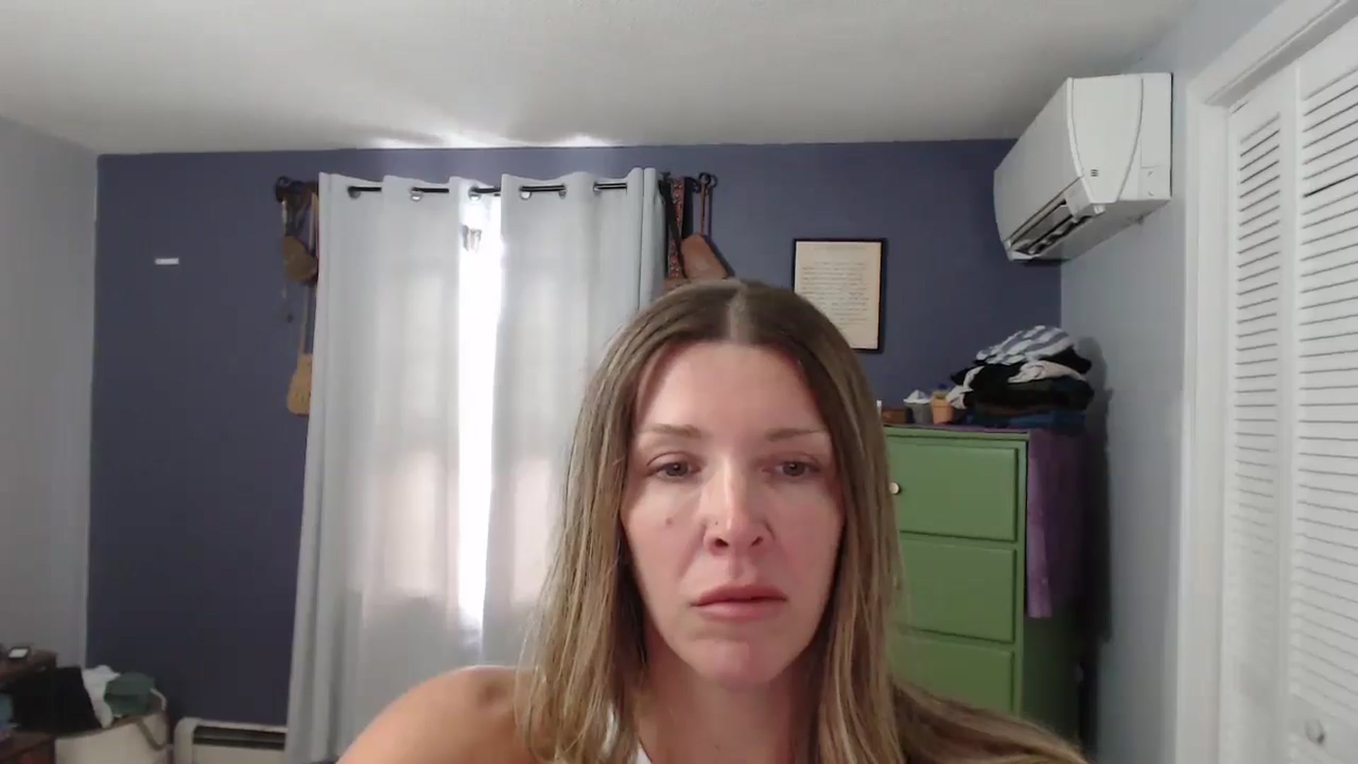 Gallery image thumbnail from HazelJane7's myfreecams stream on, 08/19/2025, 15:41 image 12 of 20