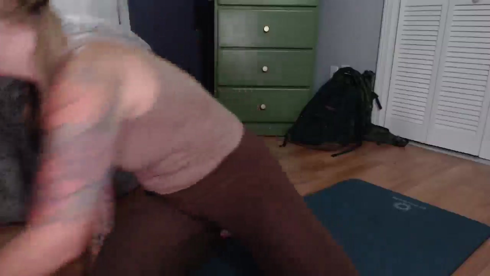 Gallery image thumbnail from HazelJane7's myfreecams stream on, 08/20/2025, 11:56 image 12 of 20