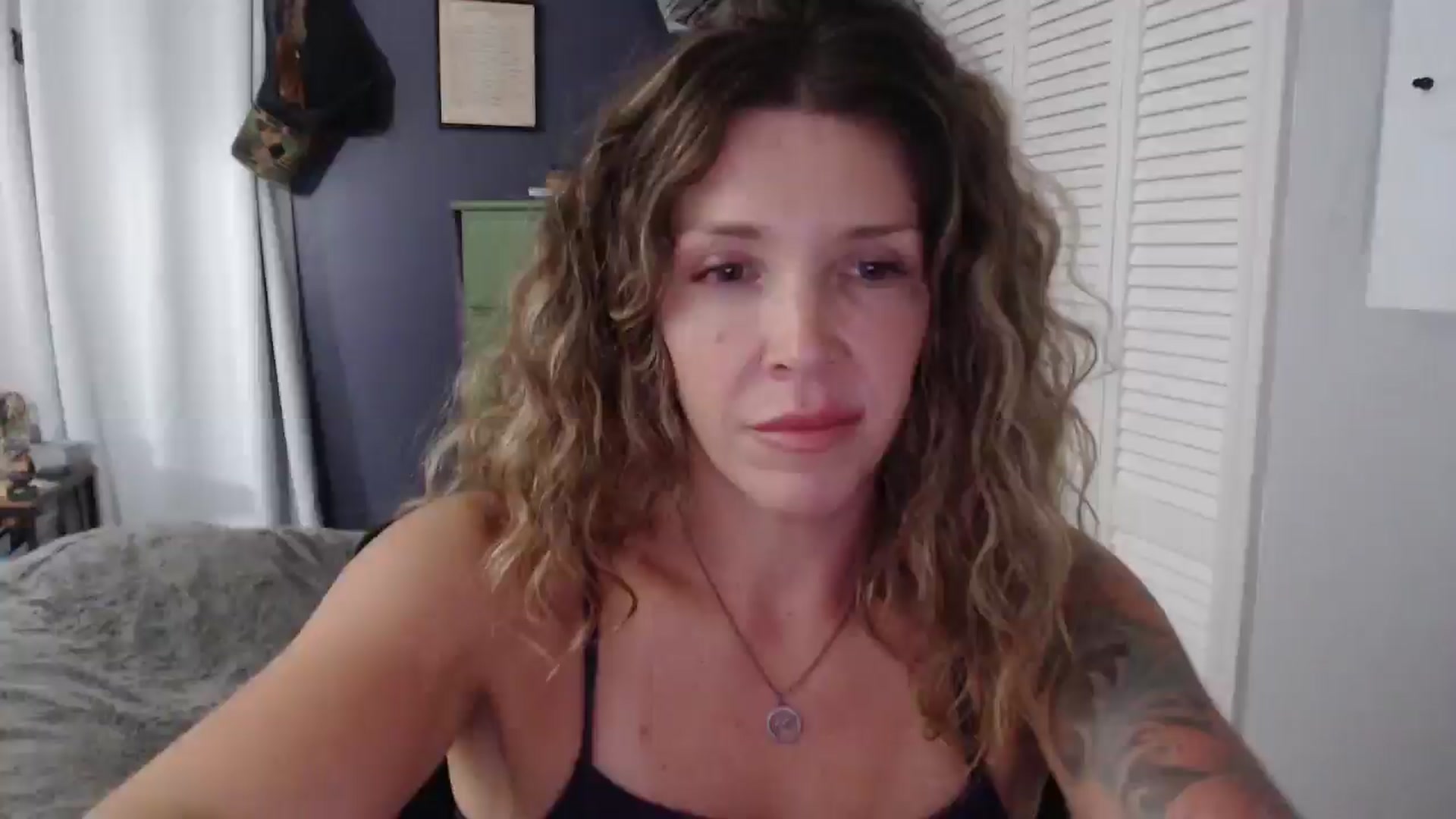 Gallery image thumbnail from HazelJane7's myfreecams stream on, 09/03/2025, 24:24 image 8 of 20