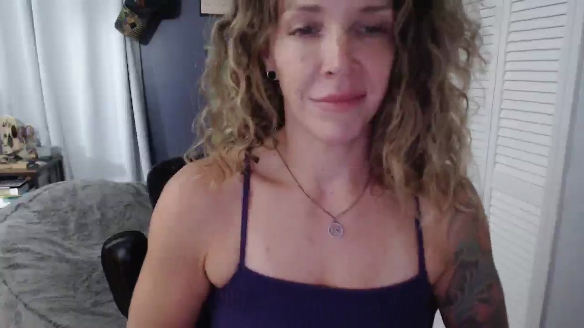 Gallery image thumbnail from HazelJane7's myfreecams stream on, 09/03/2025, 24:50 image 5 of 20