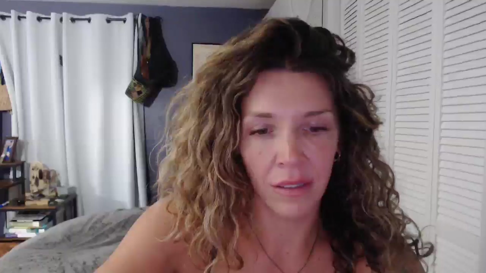 Gallery image thumbnail from HazelJane7's myfreecams stream on, 09/03/2025, 01:34 image 11 of 20