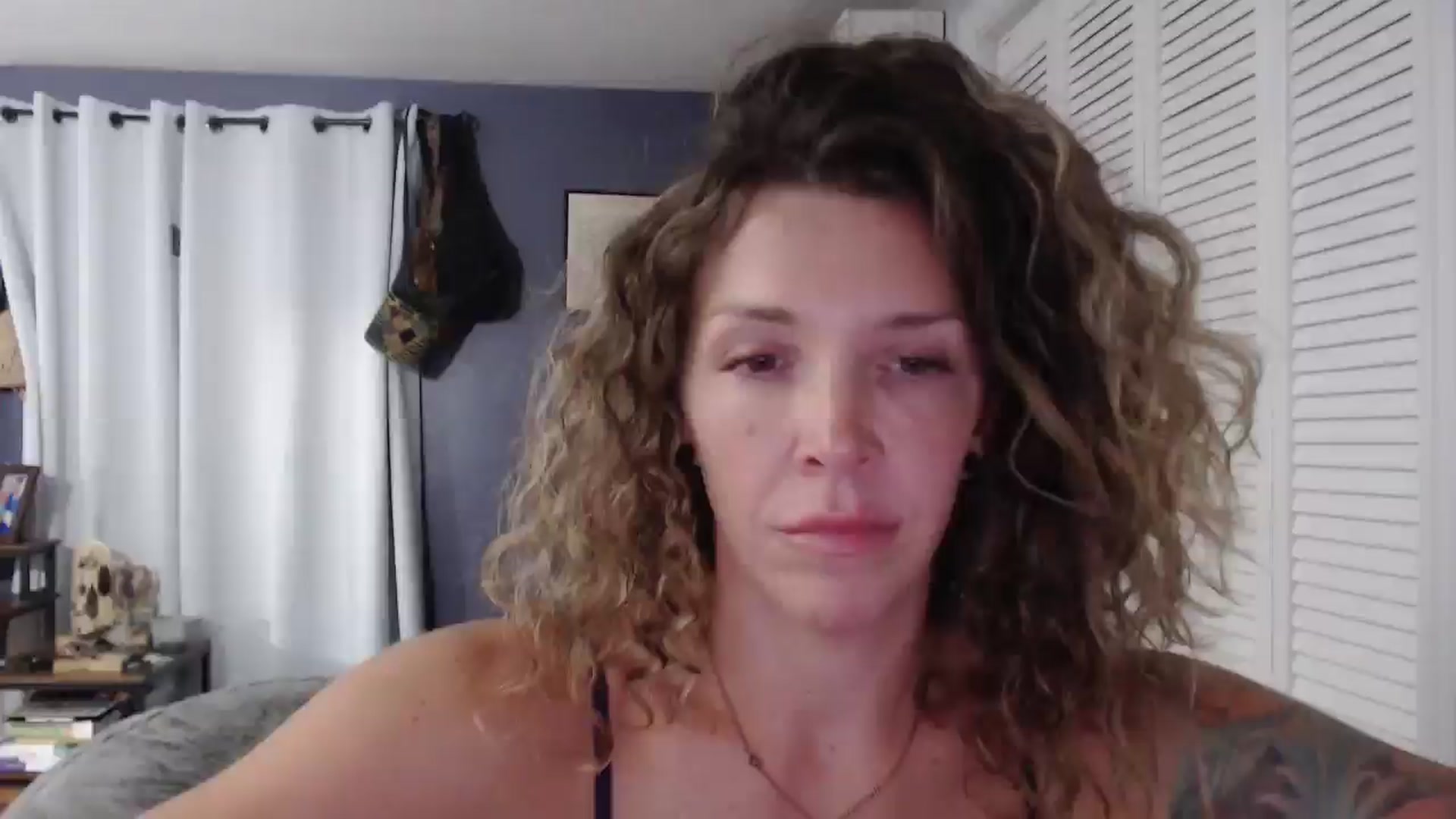 Gallery image thumbnail from HazelJane7's myfreecams stream on, 09/03/2025, 02:23 image 16 of 20