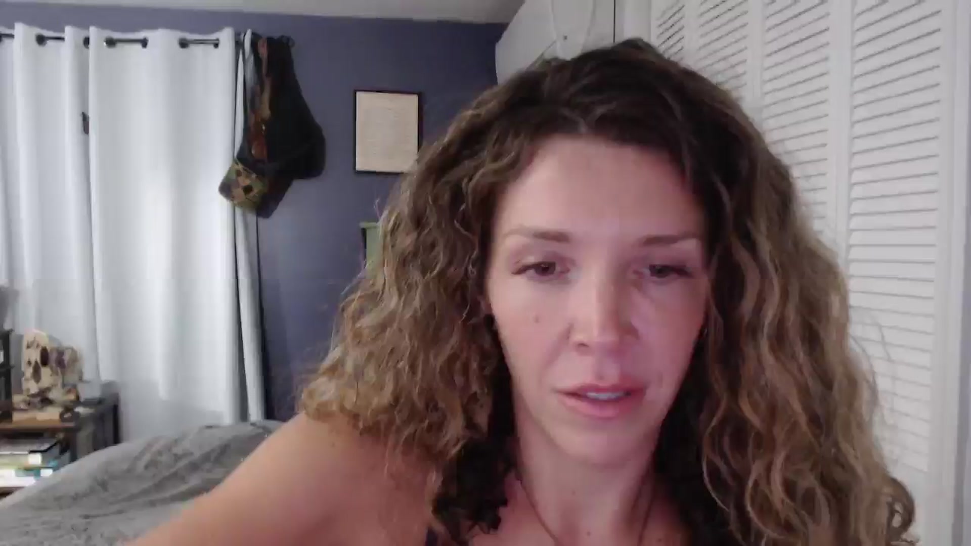 Gallery image thumbnail from HazelJane7's myfreecams stream on, 09/03/2025, 02:23 image 7 of 20