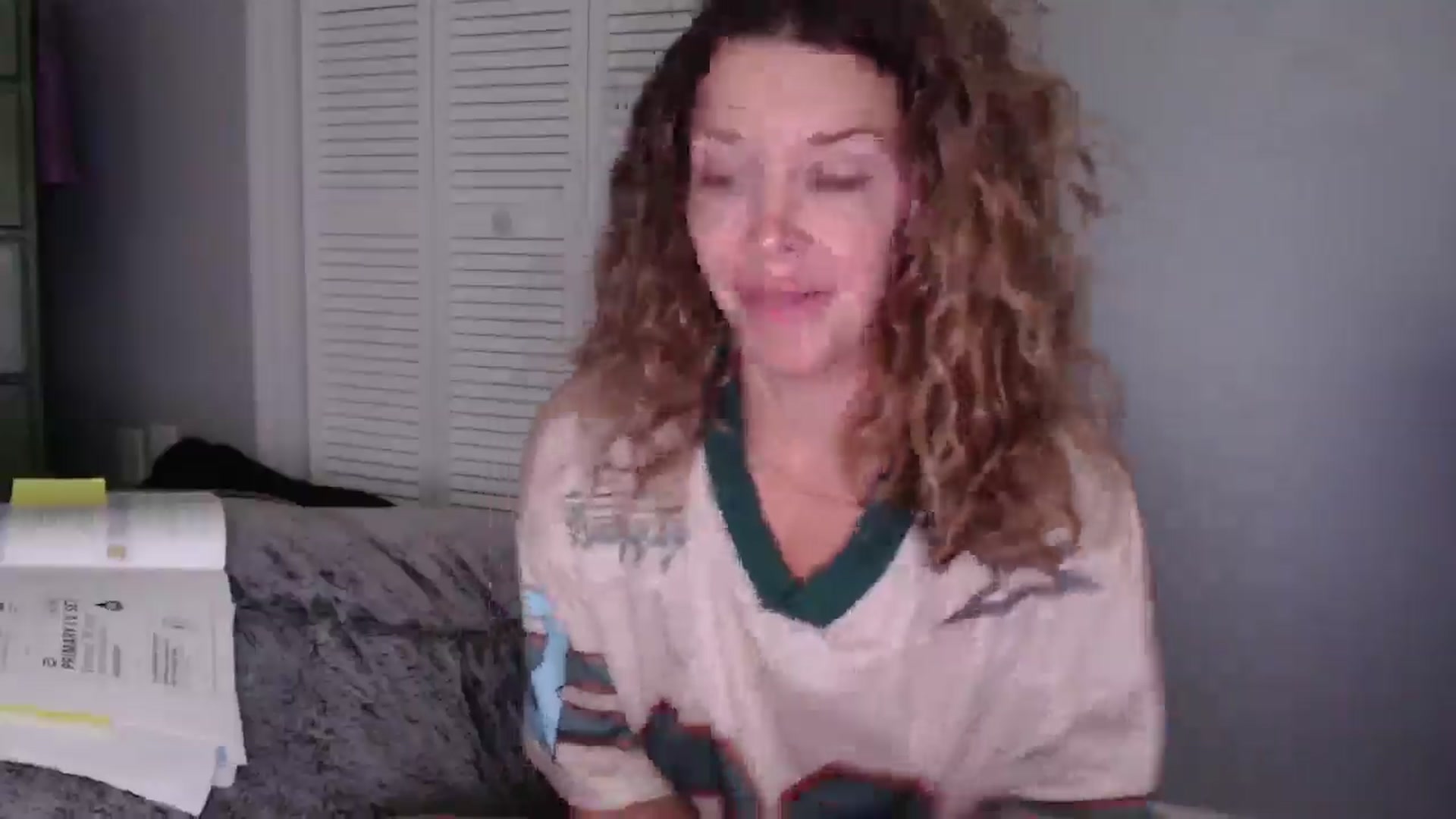 Gallery image thumbnail from HazelJane7's myfreecams stream on, 09/03/2025, 13:27 image 13 of 20