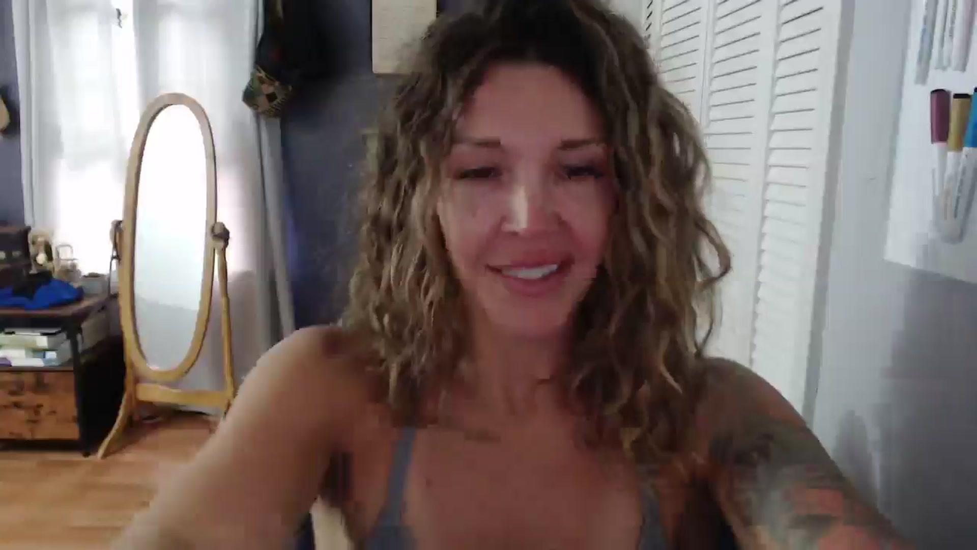 Gallery image thumbnail from HazelJane7's myfreecams stream on, 09/07/2025, 16:55 image 11 of 20