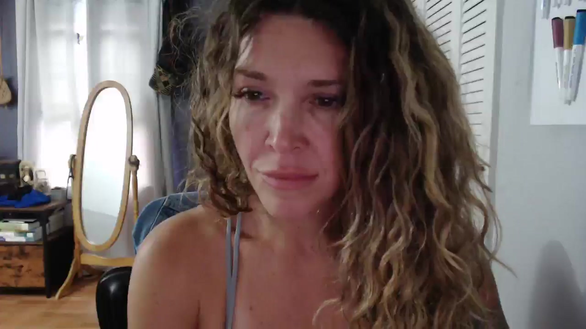 Gallery image thumbnail from HazelJane7's myfreecams stream on, 09/07/2025, 16:55 image 2 of 20