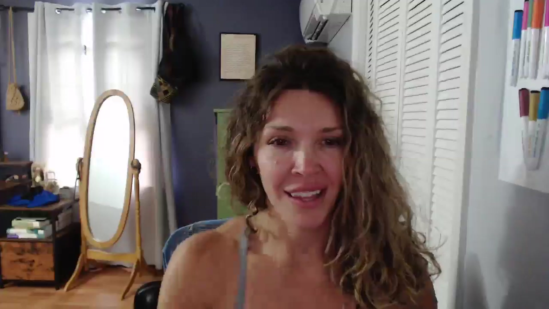 Gallery image thumbnail from HazelJane7's myfreecams stream on, 09/07/2025, 17:14 image 15 of 20