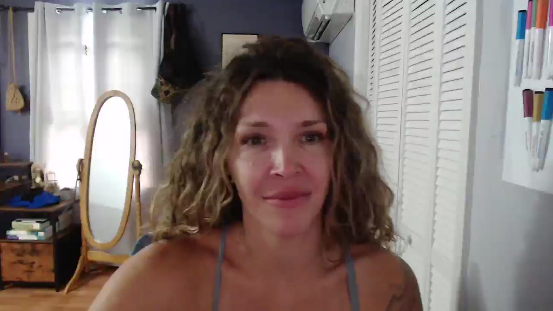Gallery image thumbnail from HazelJane7's myfreecams stream on, 09/07/2025, 17:14 image 18 of 20