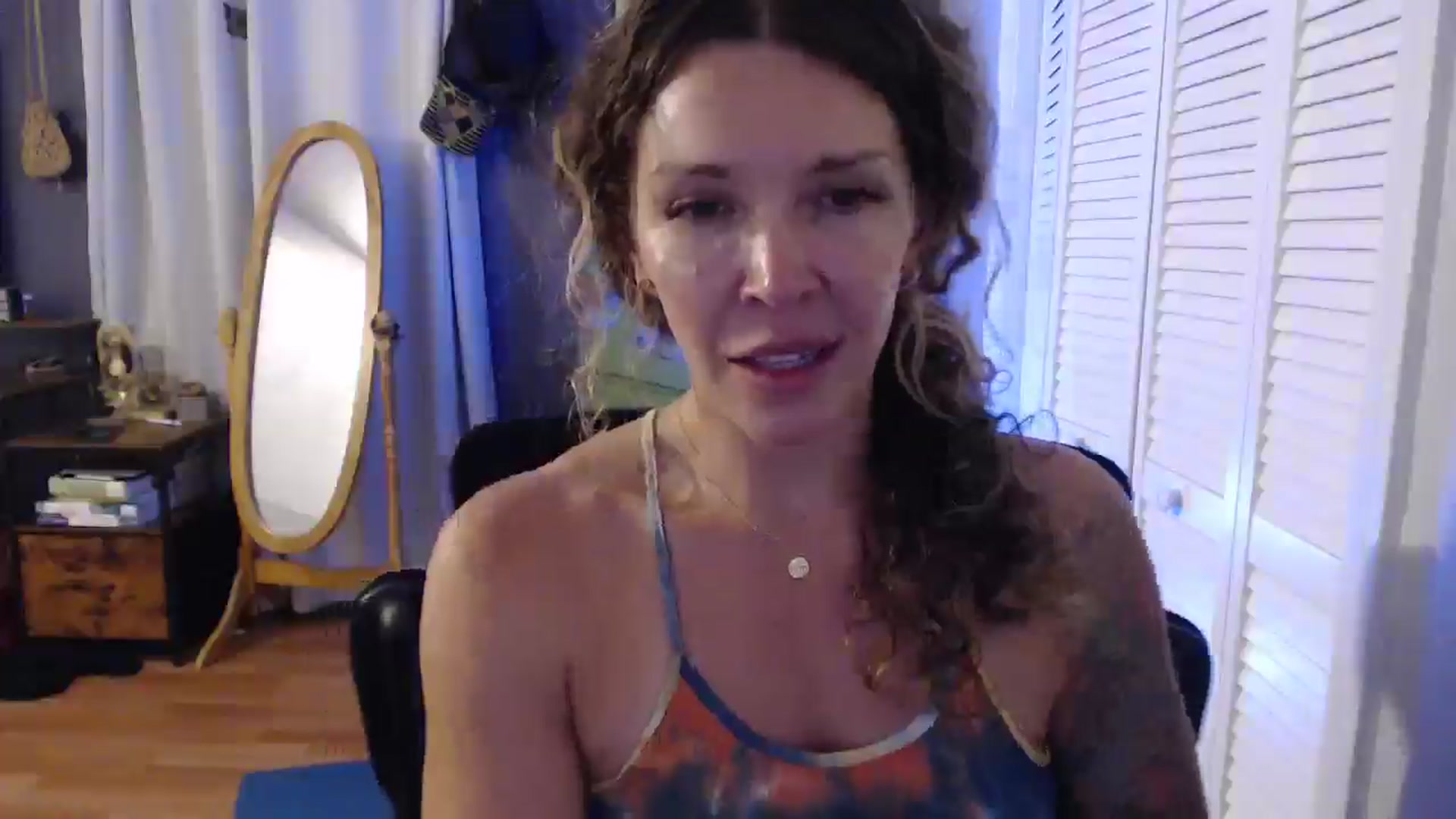 Gallery image thumbnail from HazelJane7's myfreecams stream on, 09/09/2025, 02:10 image 9 of 20