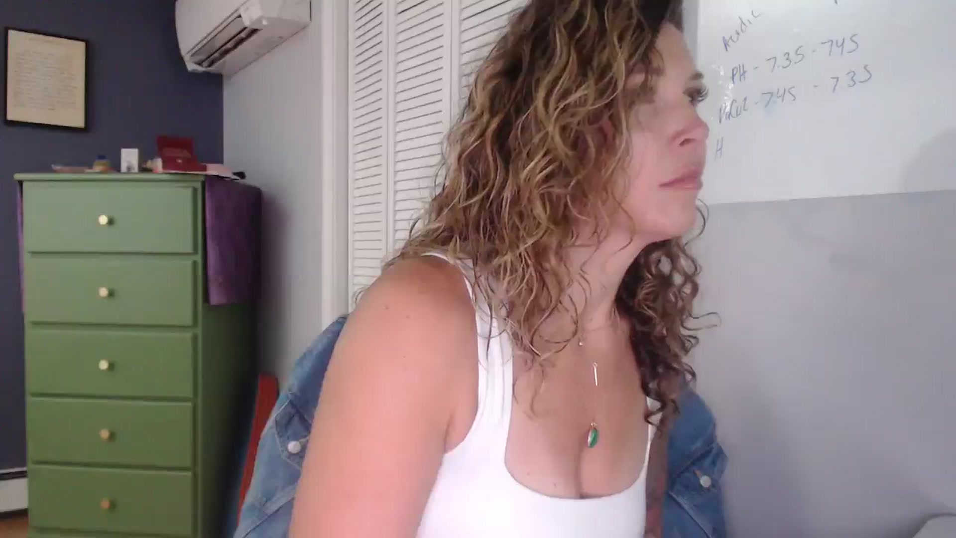 Gallery image thumbnail from HazelJane7's myfreecams stream on, 09/13/2025, 16:16 image 11 of 20