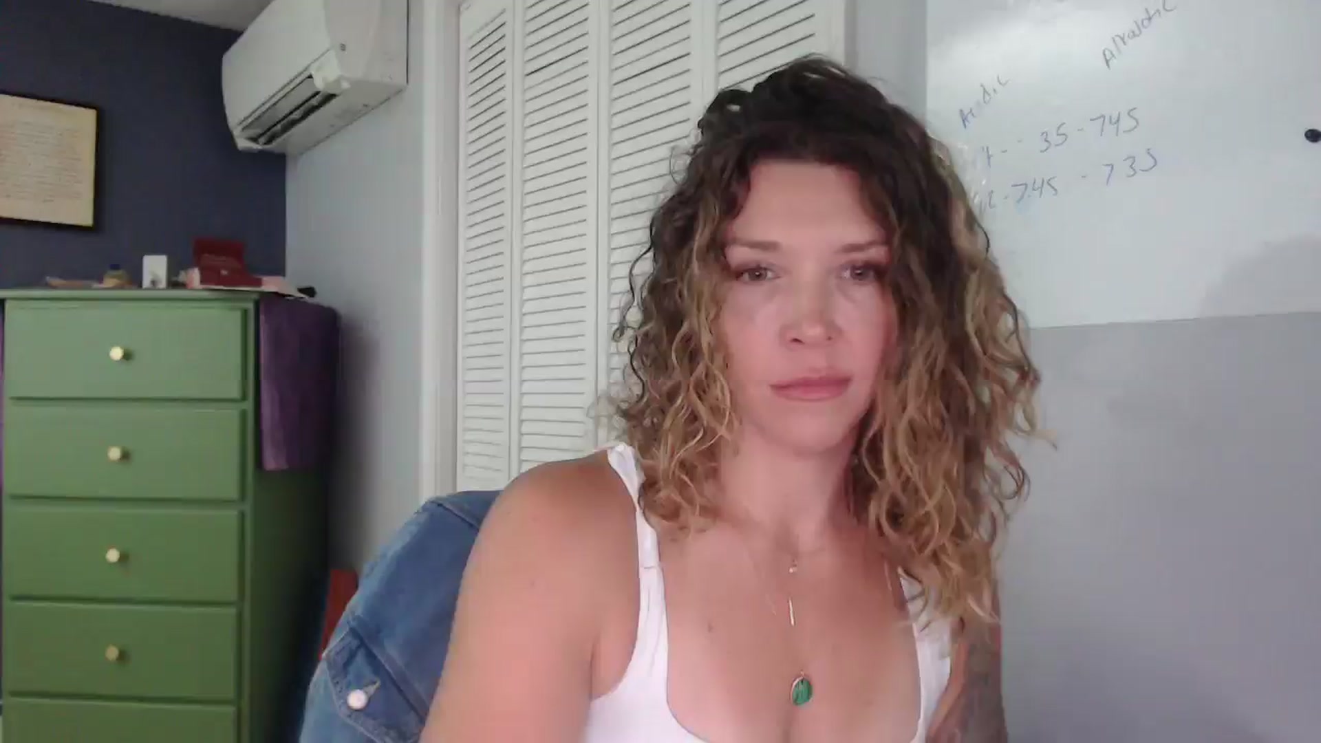 Gallery image thumbnail from HazelJane7's myfreecams stream on, 09/13/2025, 17:29 image 5 of 20
