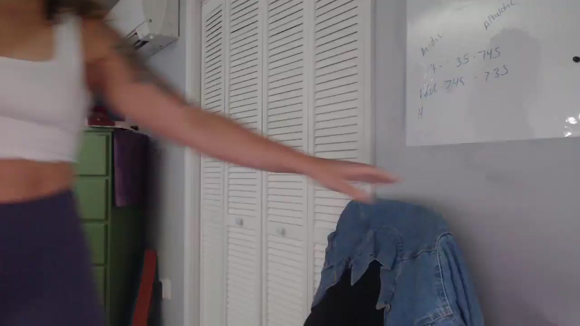 Gallery image thumbnail from HazelJane7's myfreecams stream on, 09/13/2025, 17:29 image 9 of 20