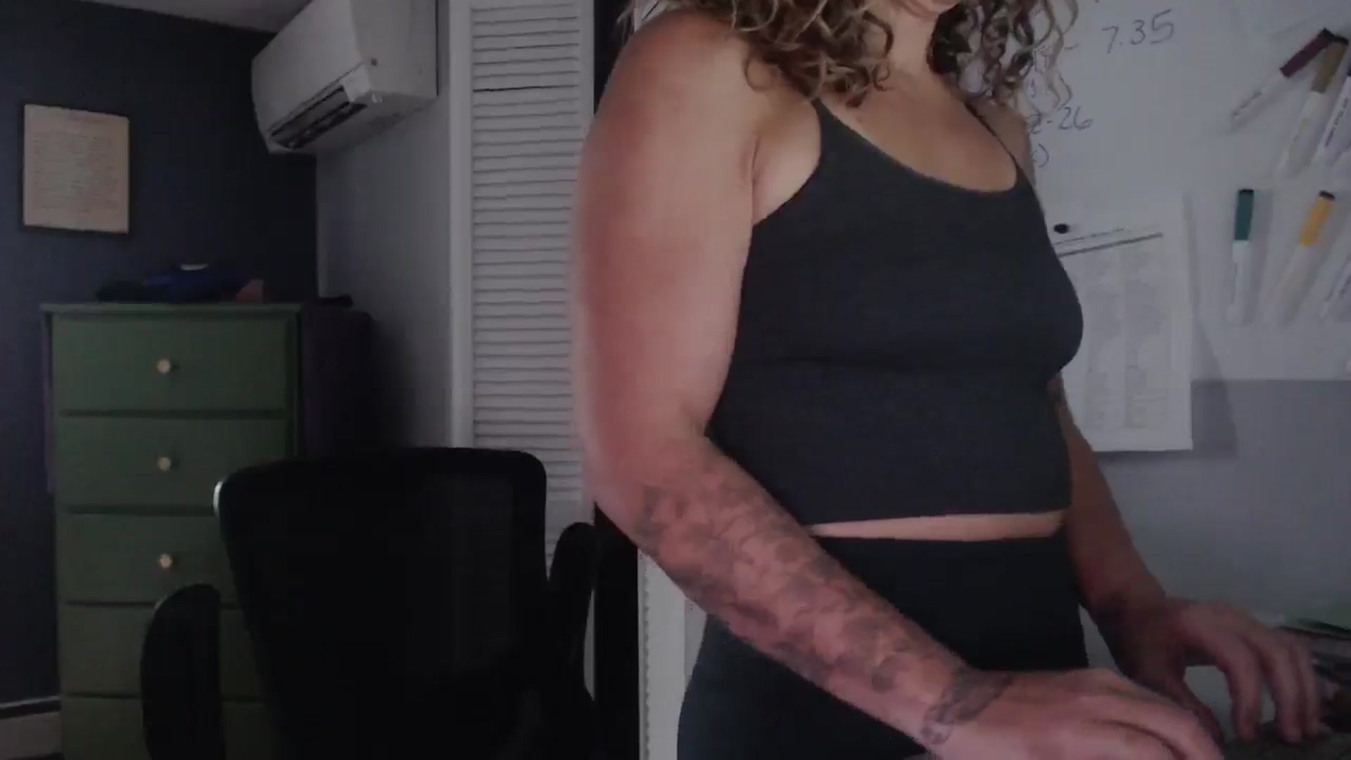Gallery image thumbnail from HazelJane7's myfreecams stream on, 09/17/2025, 14:22 image 11 of 20