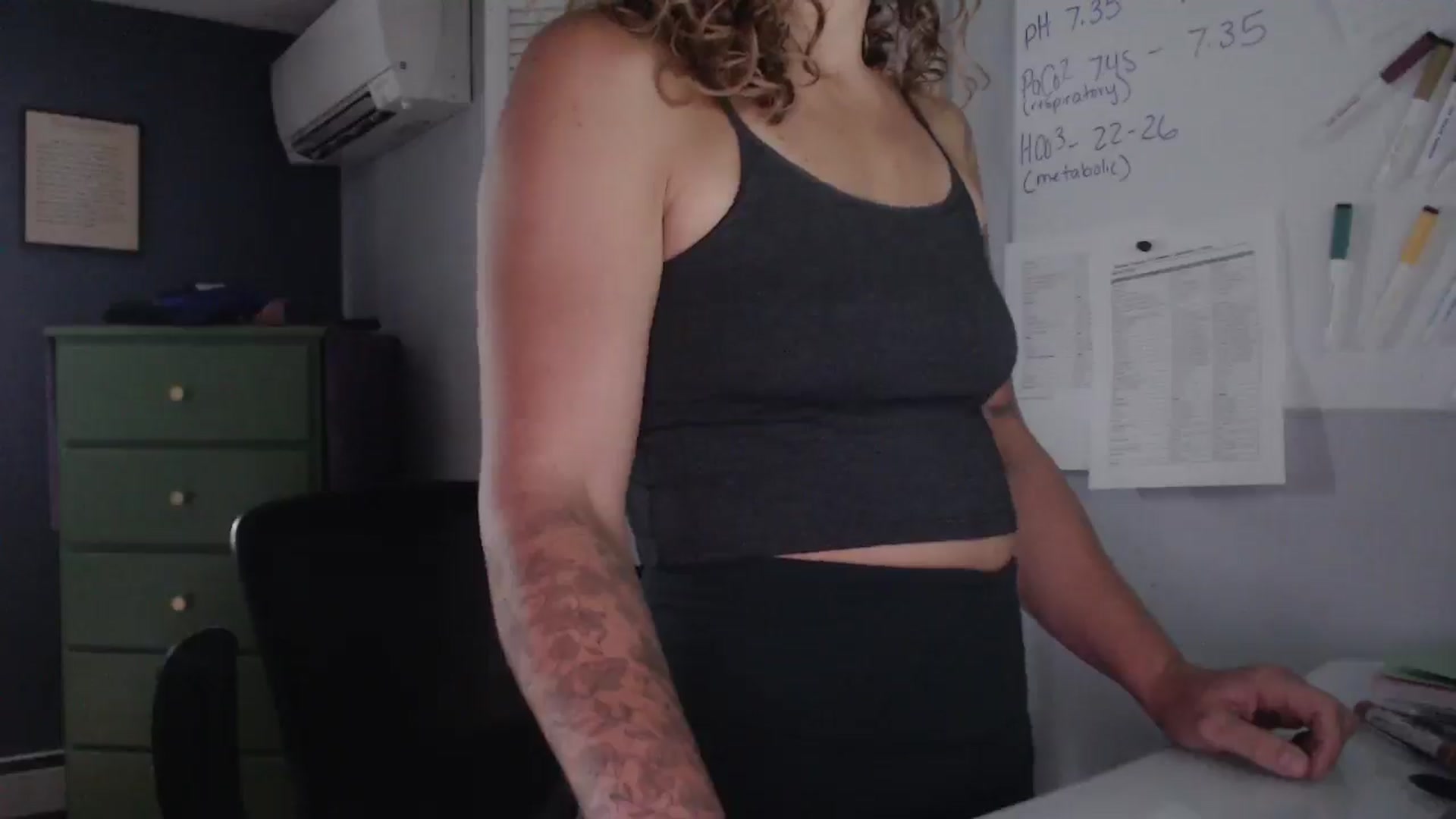 Gallery image thumbnail from HazelJane7's myfreecams stream on, 09/17/2025, 14:22 image 10 of 20