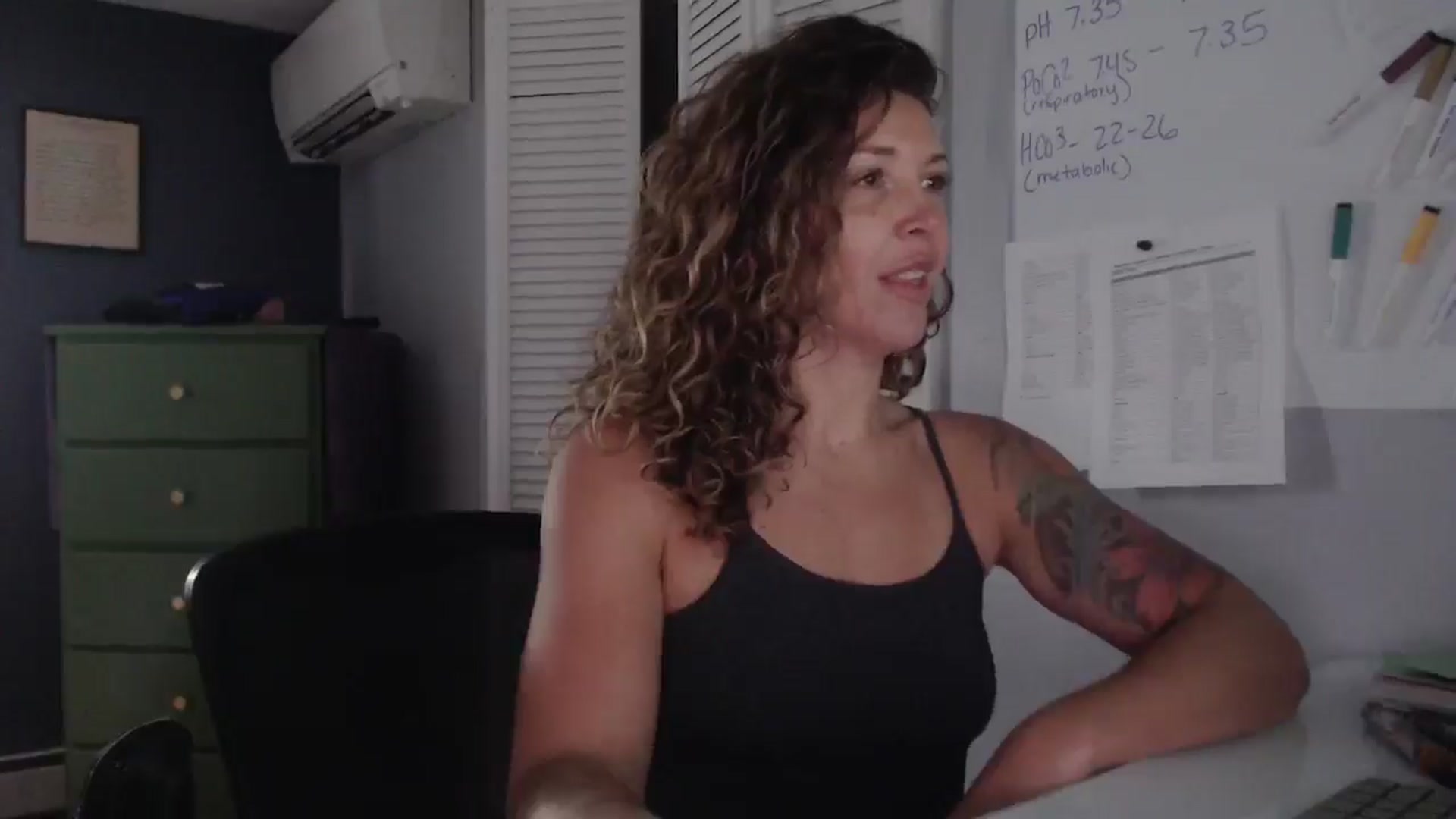 Gallery image thumbnail from HazelJane7's myfreecams stream on, 09/17/2025, 14:22 image 19 of 20