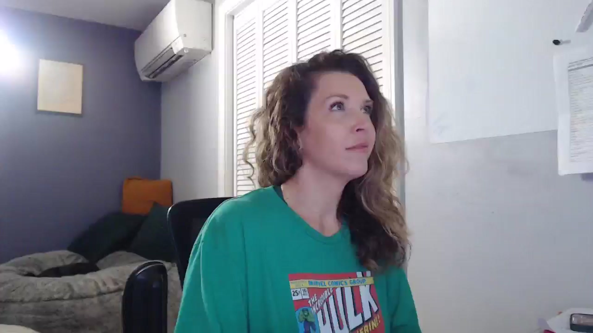 Gallery image thumbnail from HazelJane7's myfreecams stream on, 09/26/2025, 13:01 image 5 of 20