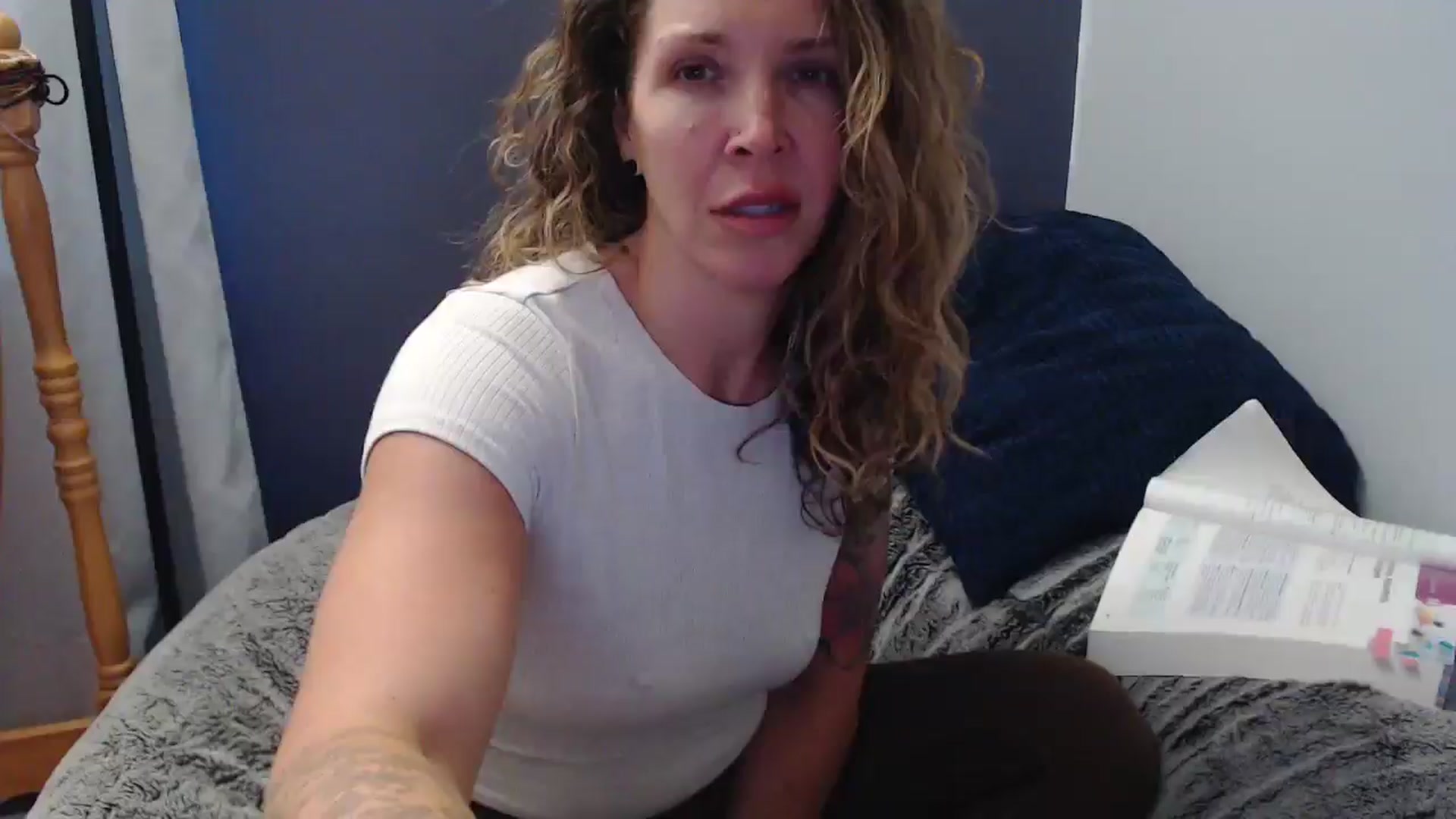 Gallery image thumbnail from HazelJane7's myfreecams stream on, 10/01/2025, 19:22 image 11 of 20